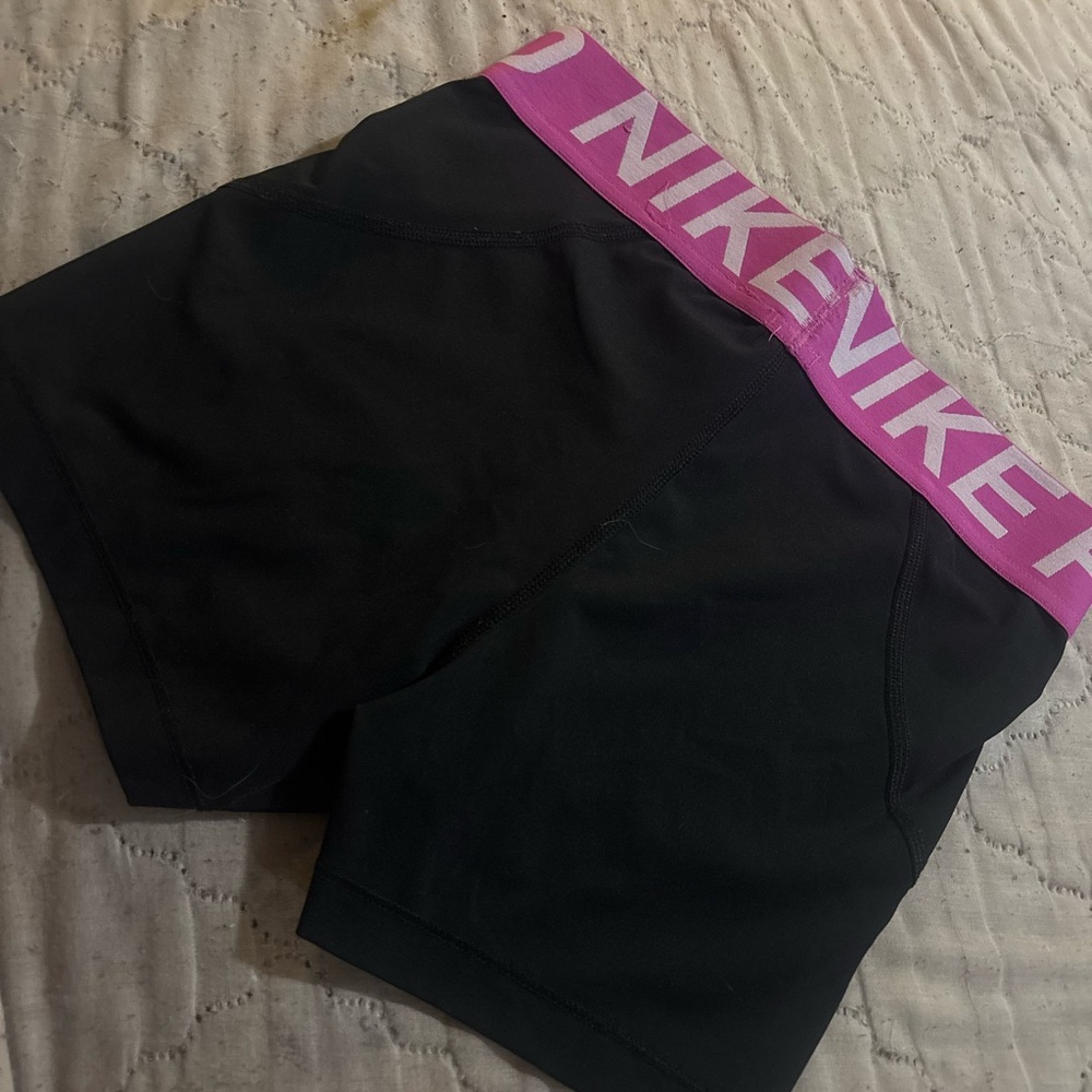 Nike Women's Athletic Shorts in Black and Pink